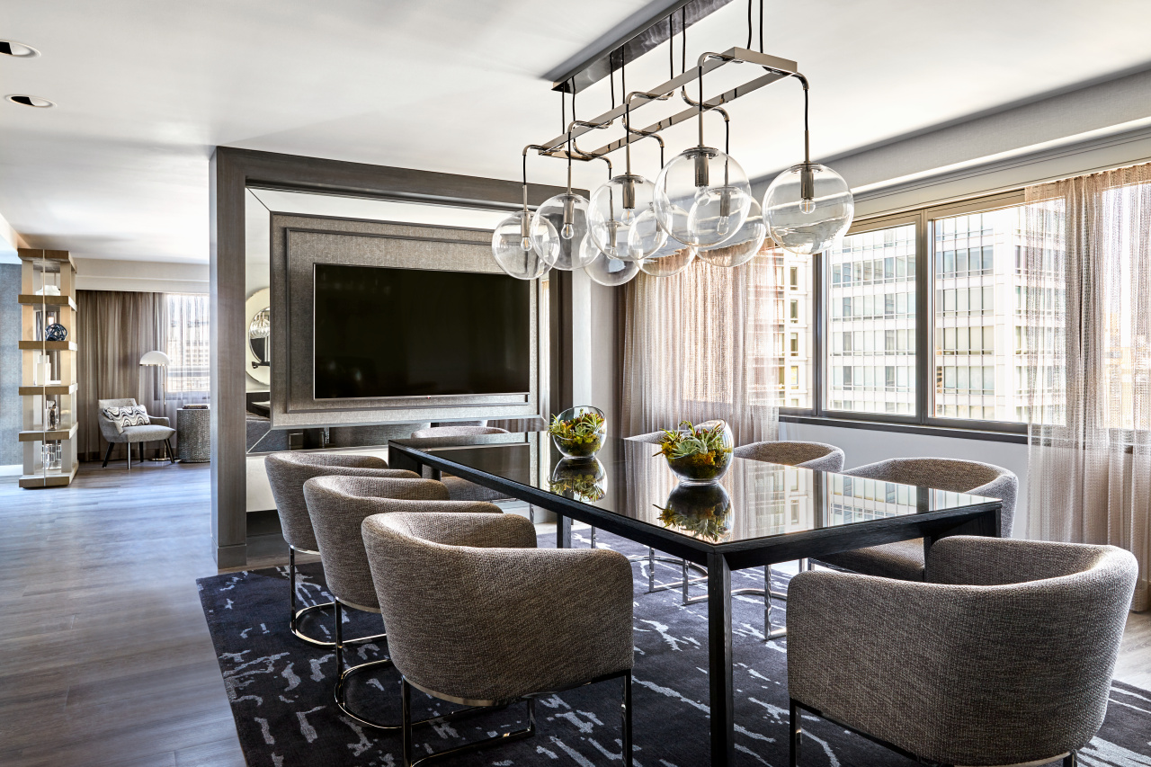 Presidential Suite Dining Area