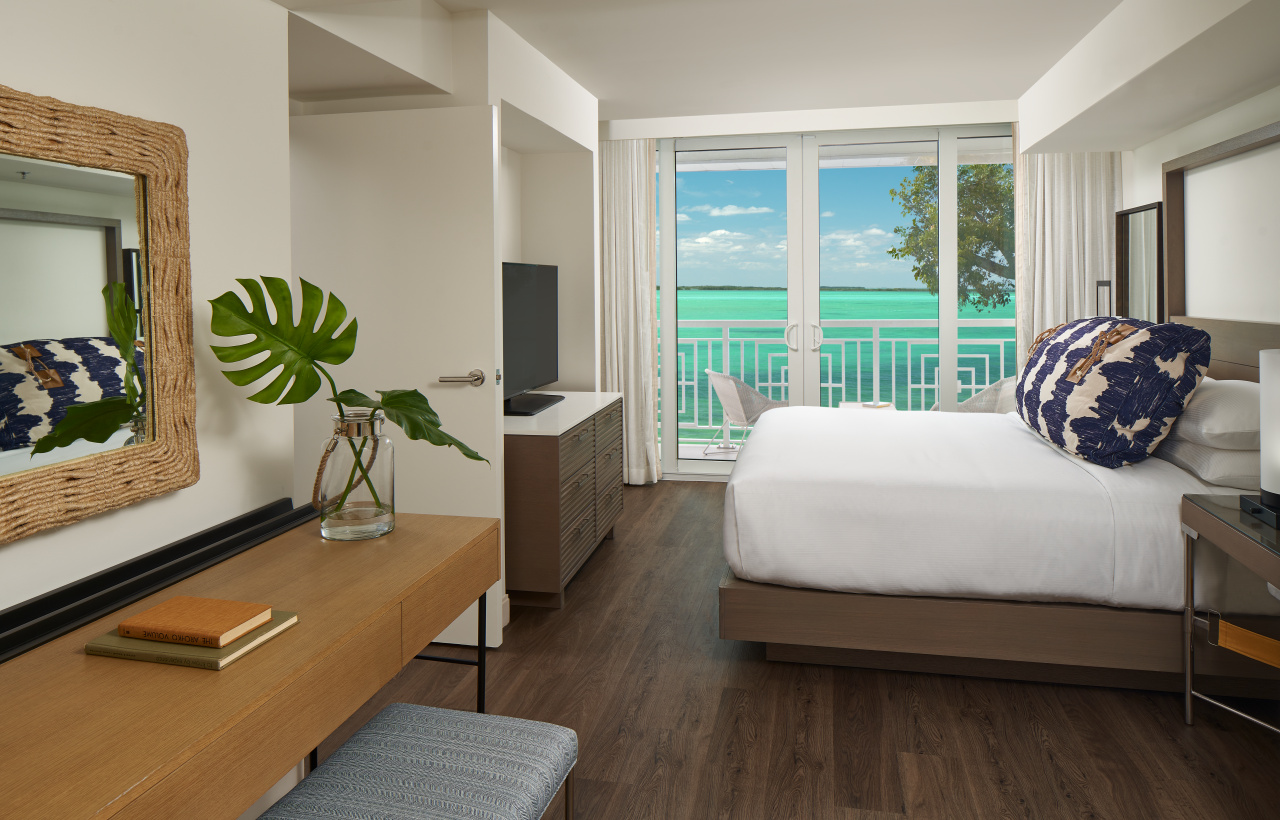 Premium Waterfront Suite