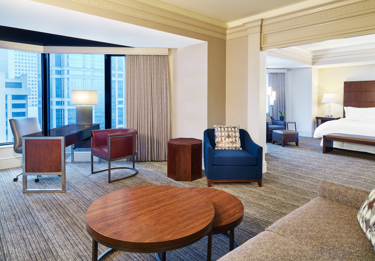 Deluxe King Suite River View