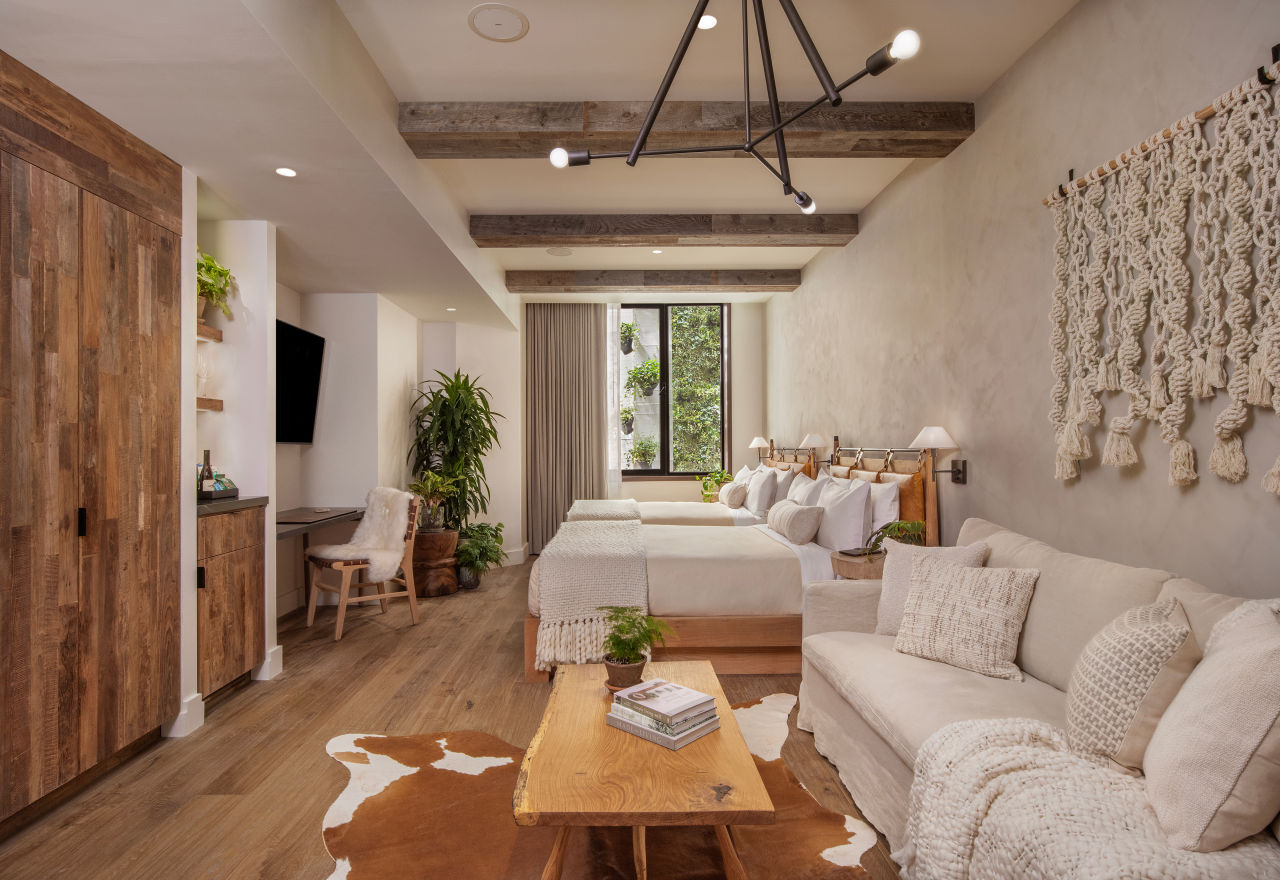 Alcove Studio Suite 2 Queens