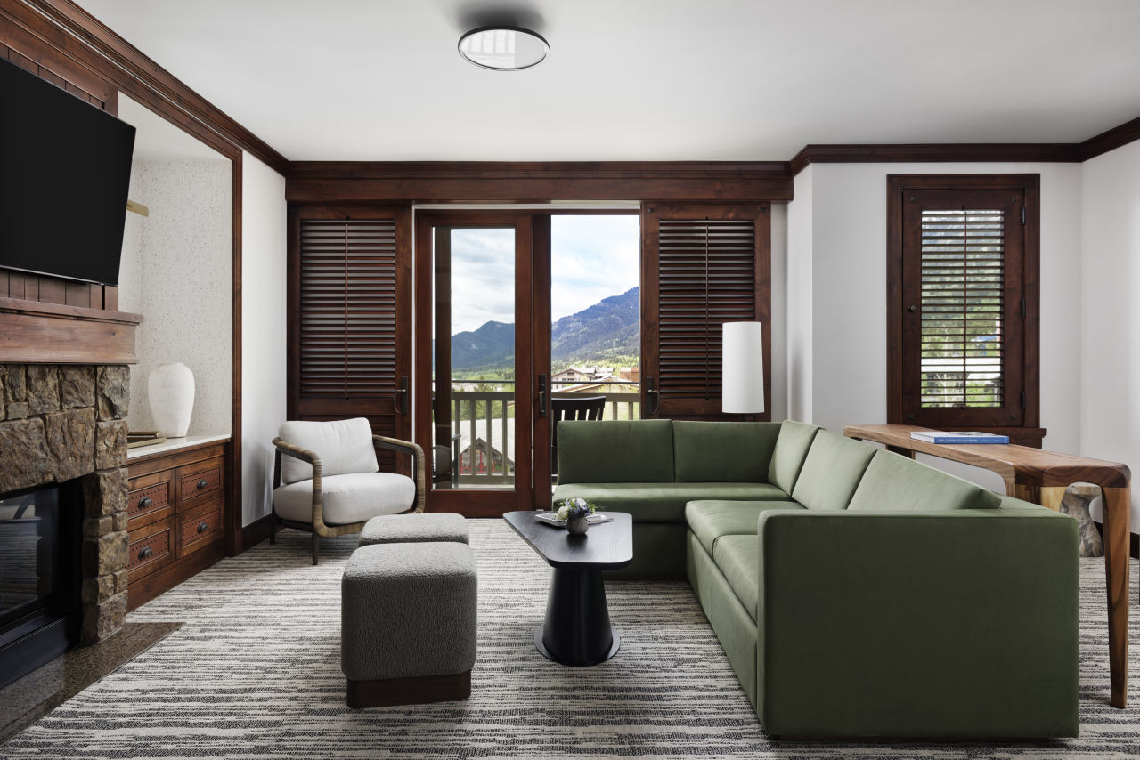 Mountain View One Bedroom Suite